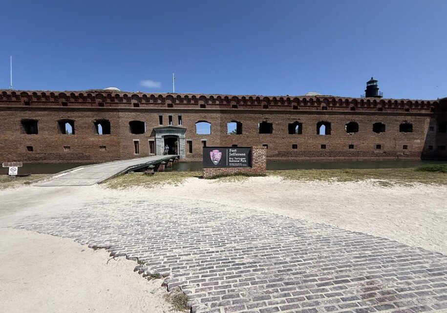 main entrance to the Fort jefferson park, dry tortugas private charter key west